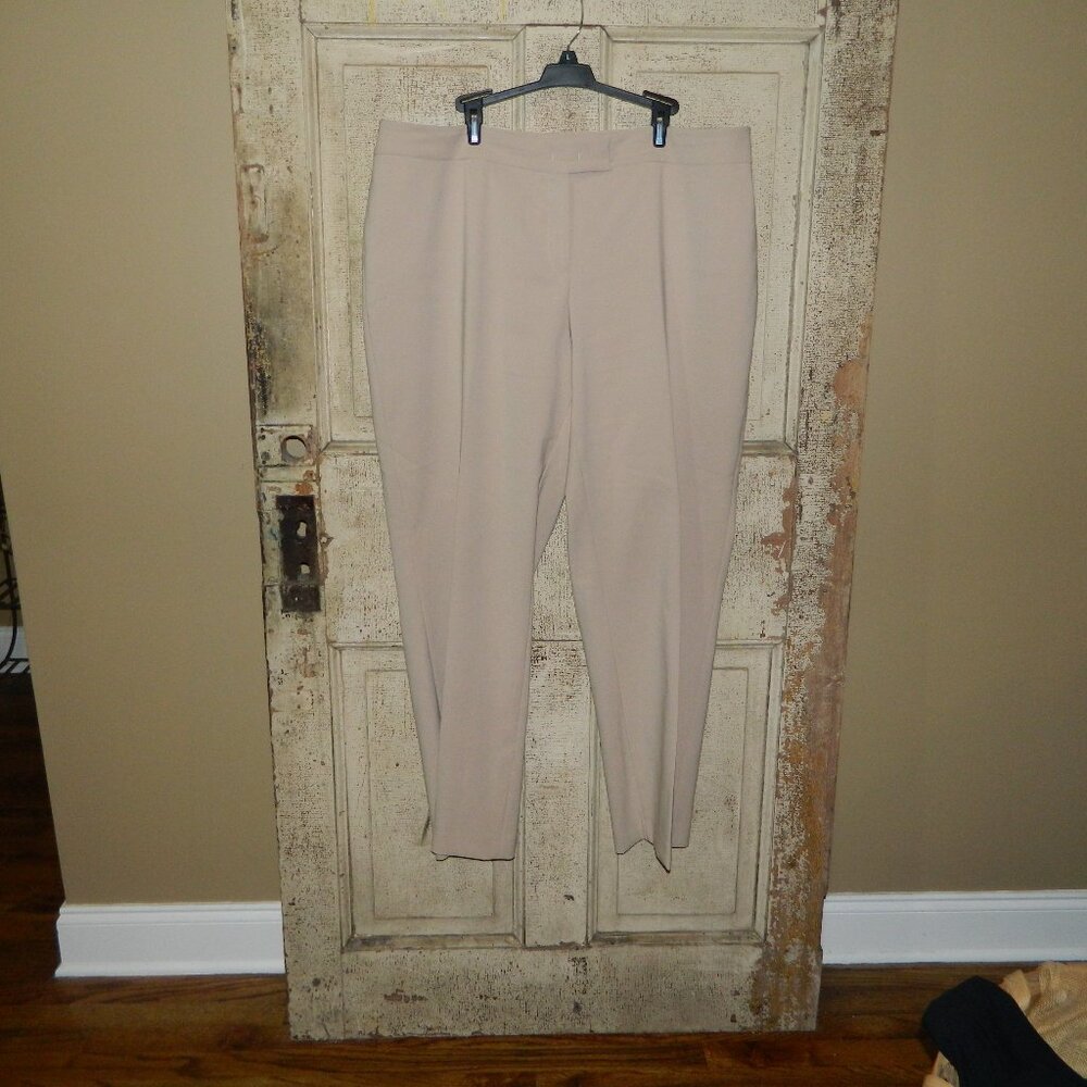 Anne Klein Dress Pants Size 18W (F-53)
